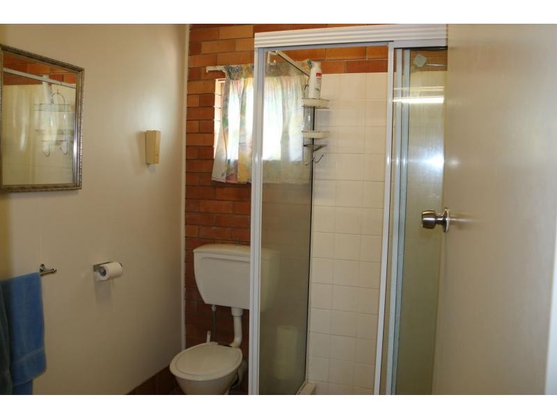27 MCINTYRE Street, Ayr QLD 4807