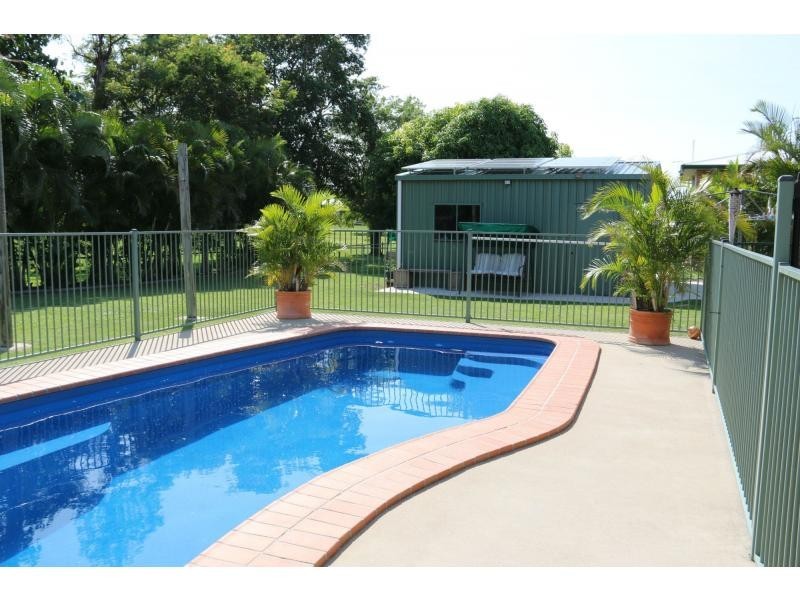 27 MCINTYRE Street, Ayr QLD 4807