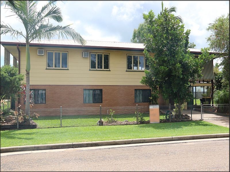 18 RAE Street, Ayr QLD 4807