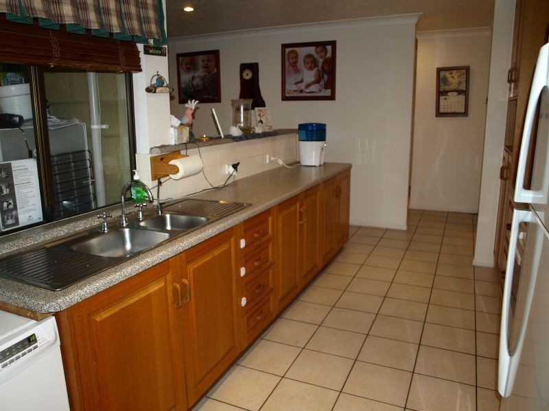 93 DRYSDALE Street, Brandon QLD 4808