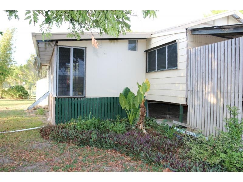 31 BLOODWOOD Drive, Nome QLD 4816