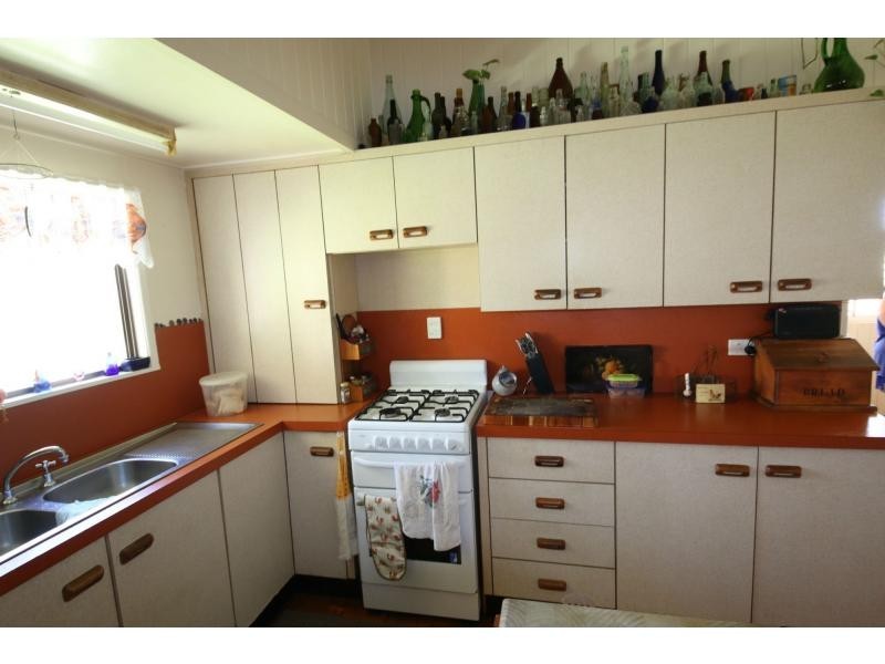 39 ROSS Street, Ayr QLD 4807