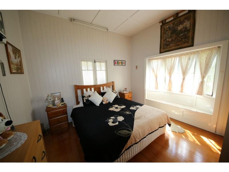 39 ROSS Street, Ayr QLD 4807