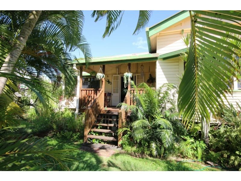 39 ROSS Street, Ayr QLD 4807