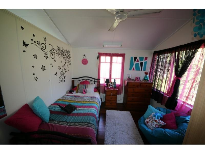 39 ROSS Street, Ayr QLD 4807