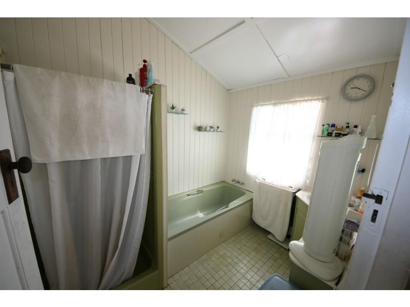 39 ROSS Street, Ayr QLD 4807