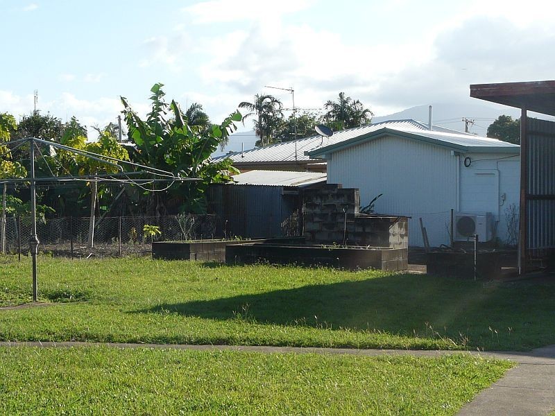 10 CHURCH Street, Giru QLD 4809