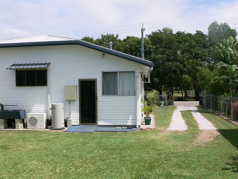 72 BEACH Road, Ayr QLD 4807