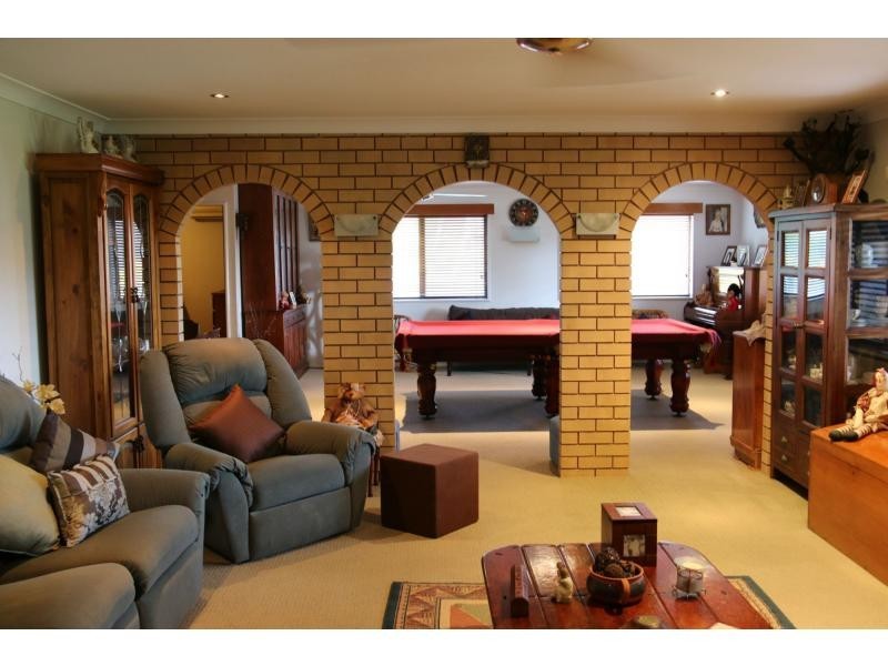 27 FIFTEENTH A Street, Home Hill QLD 4806