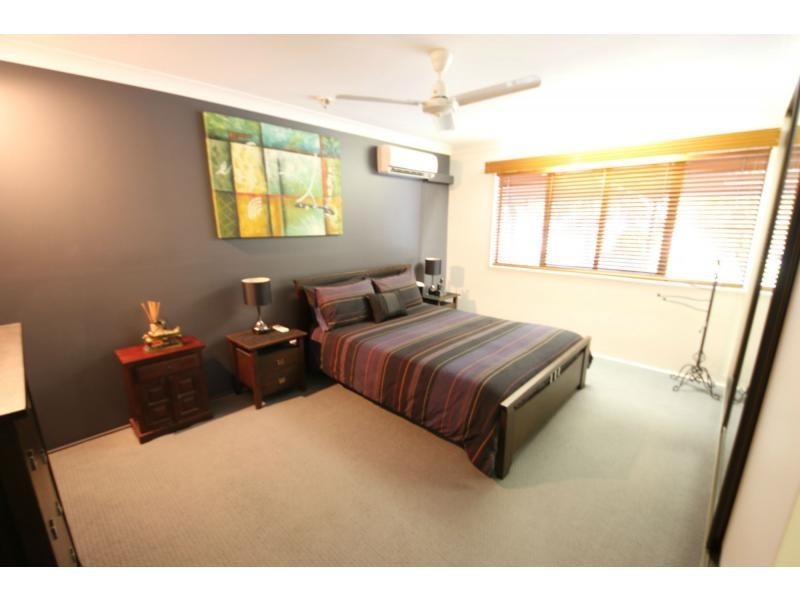 27 FIFTEENTH A Street, Home Hill QLD 4806