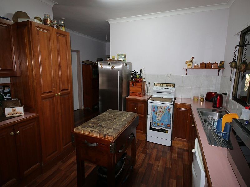 25 GIBSON Street, Ayr QLD 4807