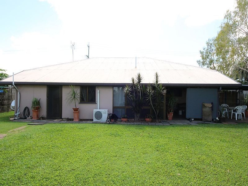 25 GIBSON Street, Ayr QLD 4807