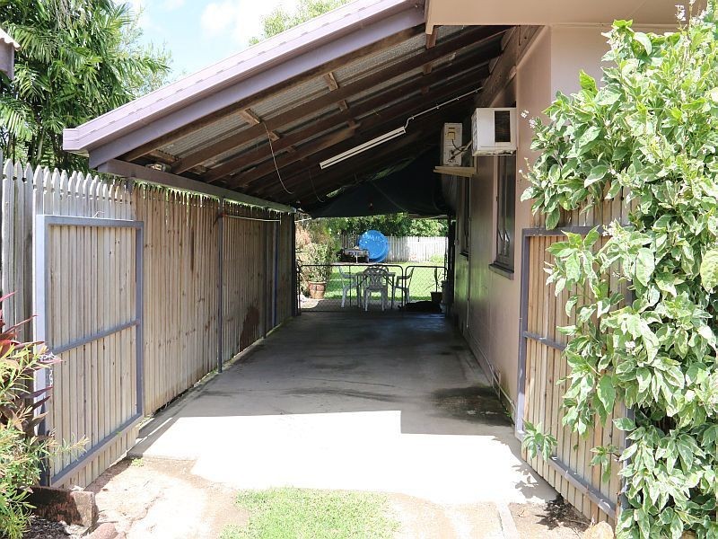 25 GIBSON Street, Ayr QLD 4807