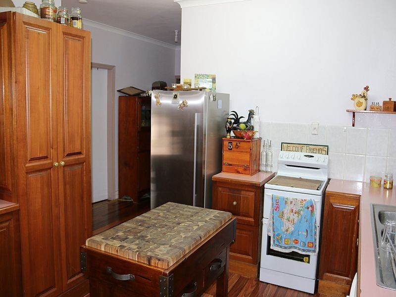 25 GIBSON Street, Ayr QLD 4807