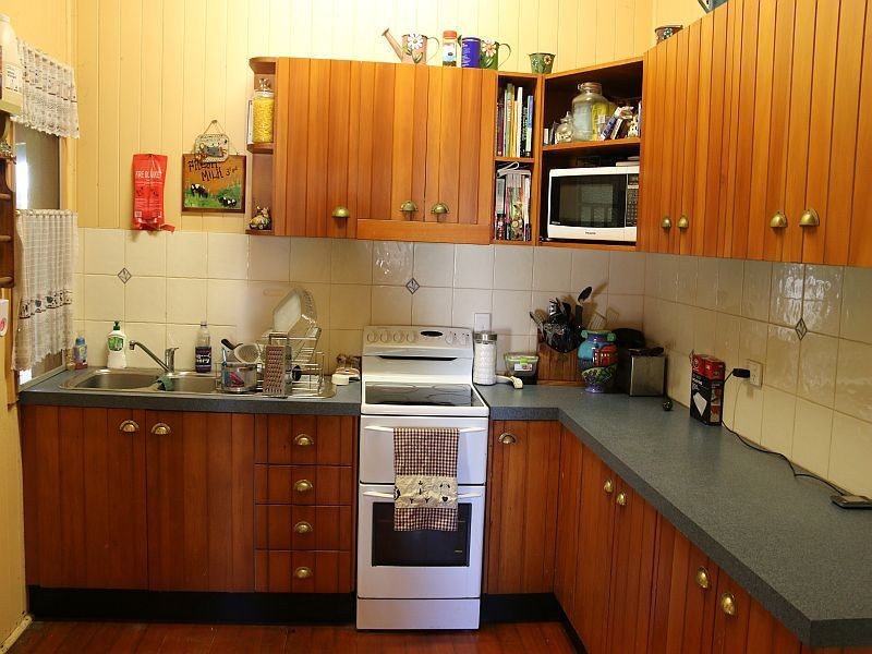 25 BURKE Street, Ayr QLD 4807