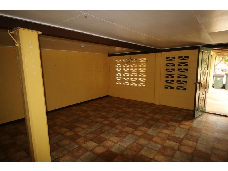 18 RAE Street, Ayr QLD 4807
