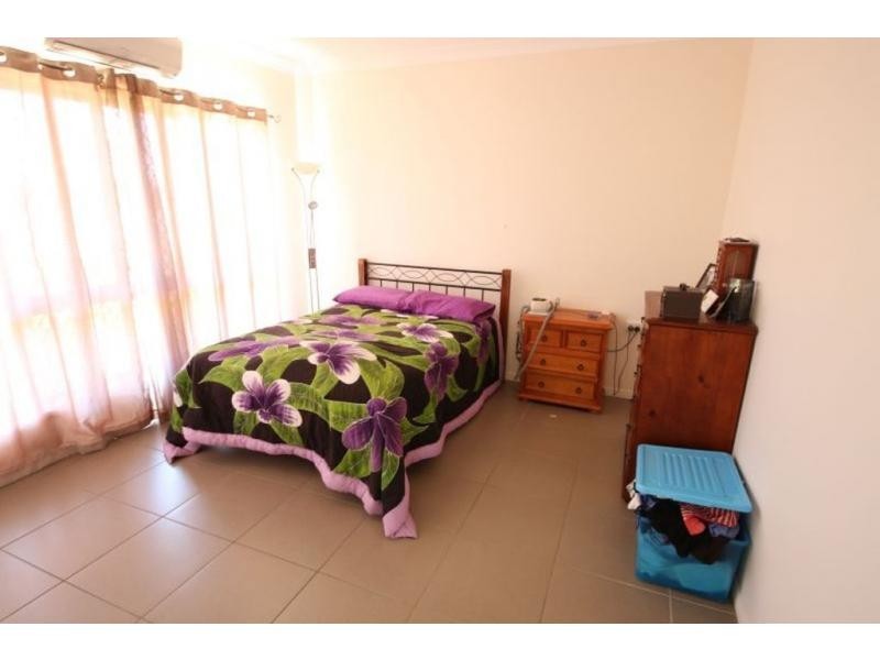 114 THIRTEENTH Avenue, Home Hill QLD 4806