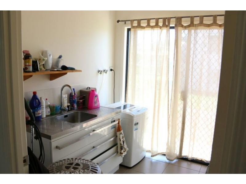 114 THIRTEENTH Avenue, Home Hill QLD 4806