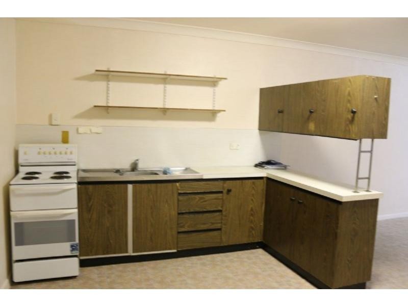 26 SIXTH Avenue, Home Hill QLD 4806