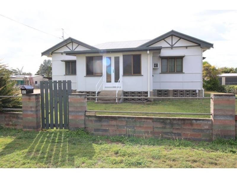 30-32 MARY Street, Ayr QLD 4807