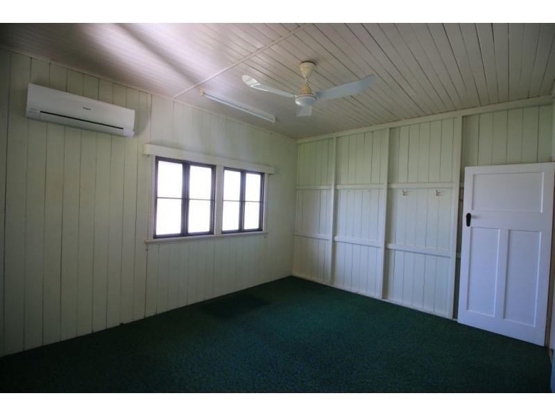 30-32 MARY Street, Ayr QLD 4807