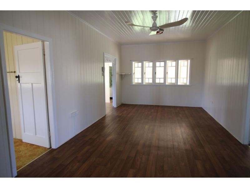 30-32 MARY Street, Ayr QLD 4807