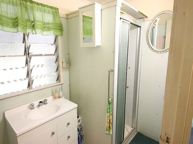 56 RAILWAY Street, Ayr QLD 4807