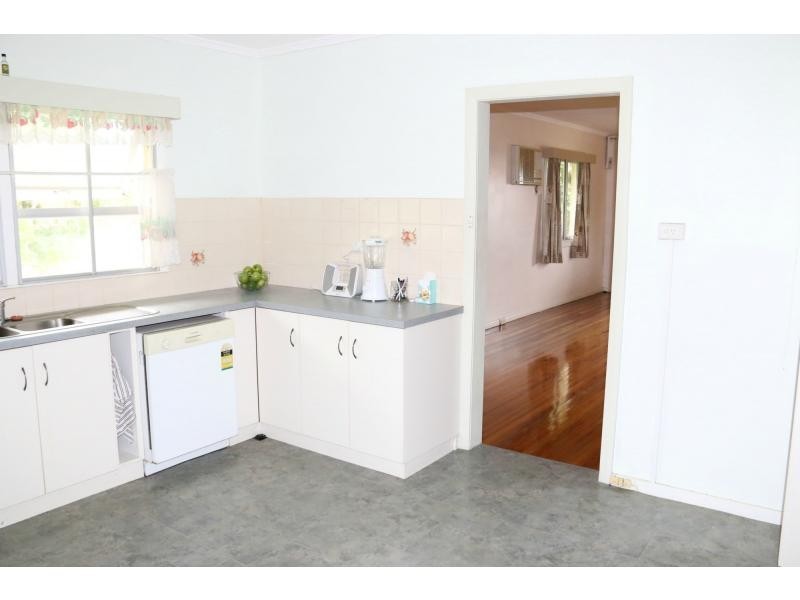 46 Albert Crescent, Ayr QLD 4807