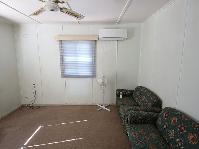 18 FIFTH Avenue, Home Hill QLD 4806