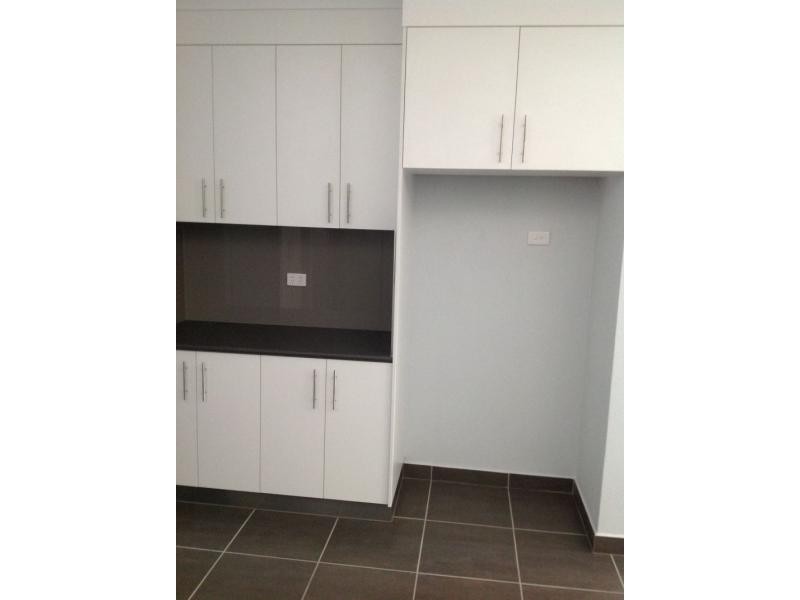 2/22-24 MACMILLAN Street, Ayr QLD 4807