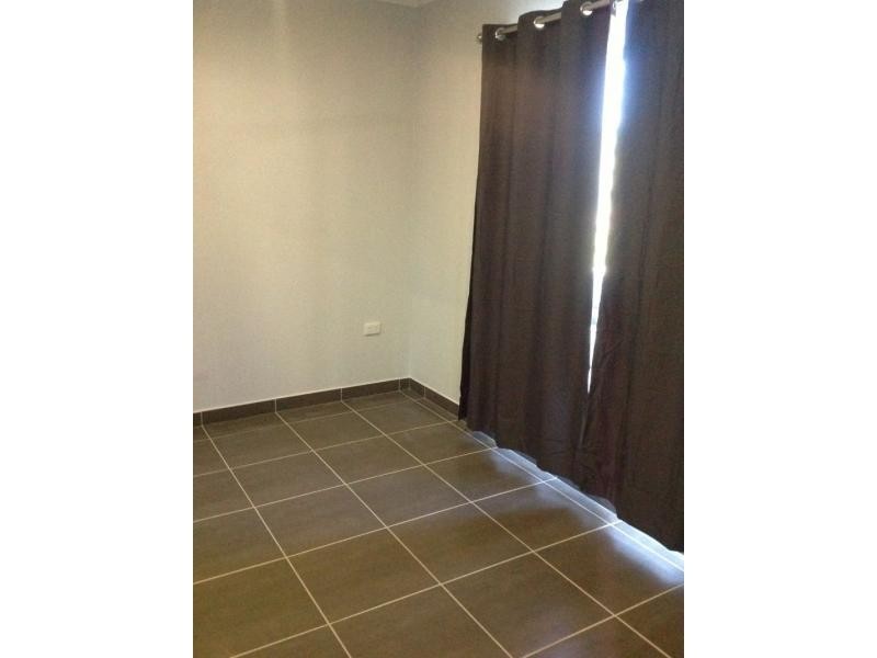 2/22-24 MACMILLAN Street, Ayr QLD 4807