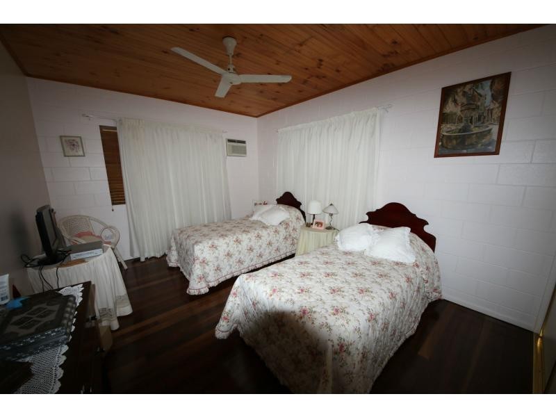 17 GLANVILLE Court, Inkerman QLD 4806