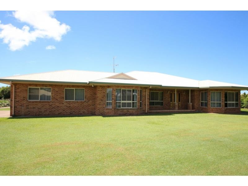 18 IDA Court, Ayr QLD 4807