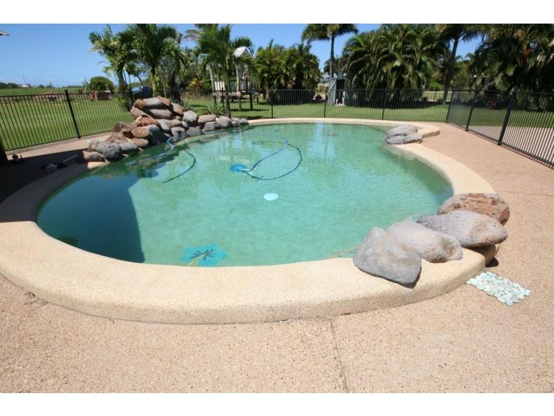 18 IDA Court, Ayr QLD 4807