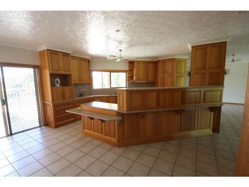 18 IDA Court, Ayr QLD 4807