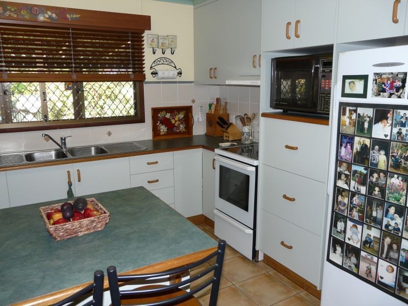 18 MOSS Street, Ayr QLD 4807