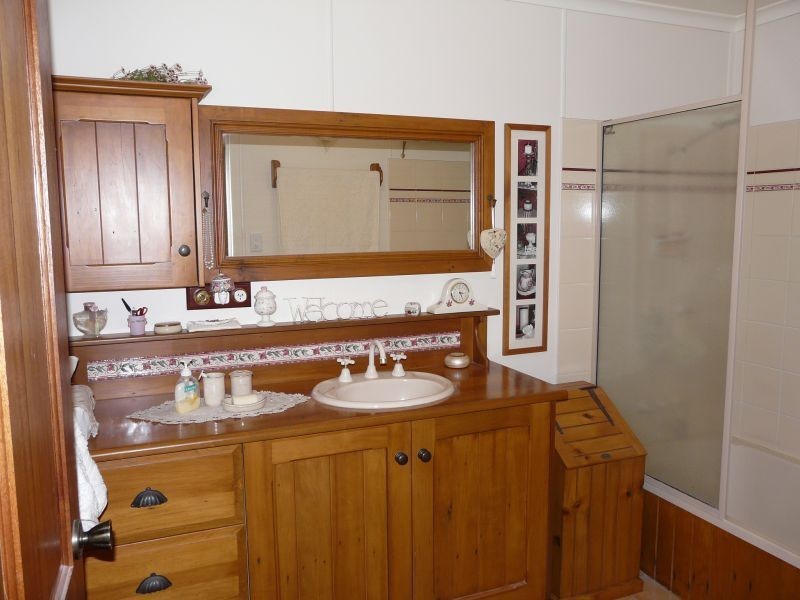 18 MOSS Street, Ayr QLD 4807