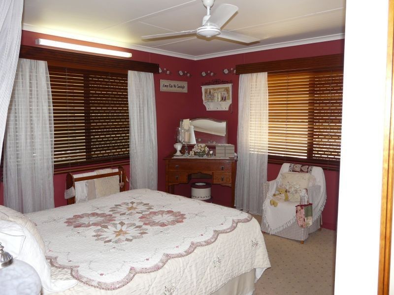 18 MOSS Street, Ayr QLD 4807