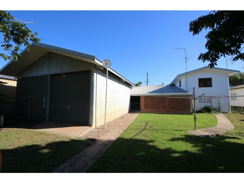 137 NINTH Avenue, Home Hill QLD 4806