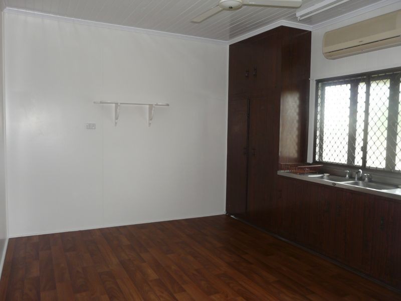 32 MARY Street, Ayr QLD 4807