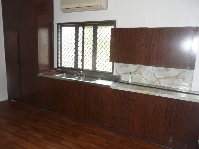 32 MARY Street, Ayr QLD 4807