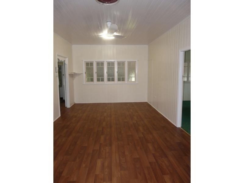 32 MARY Street, Ayr QLD 4807