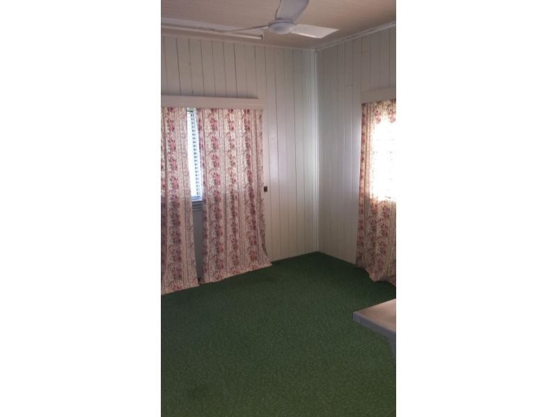 32 MARY Street, Ayr QLD 4807