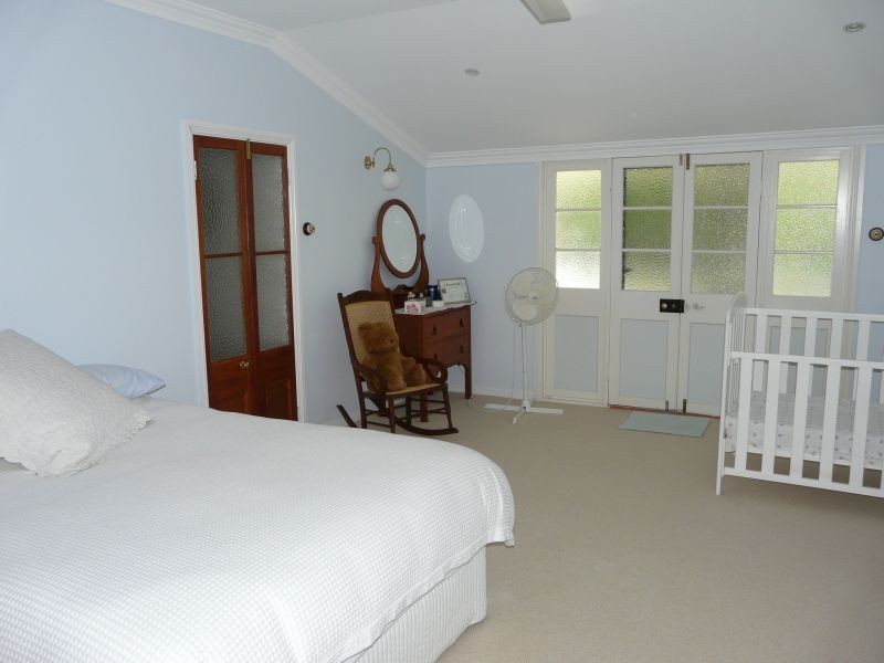 21 ALBERT Street, Ayr QLD 4807