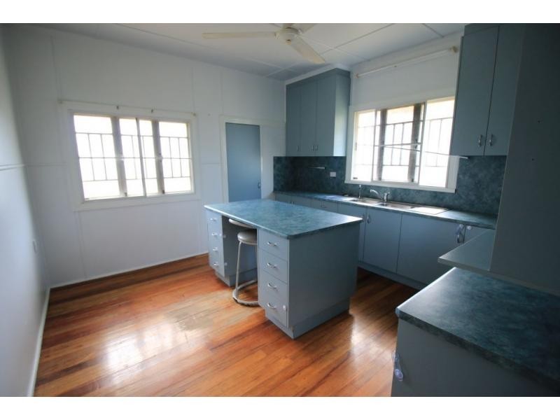 11 MARY Street, Ayr QLD 4807