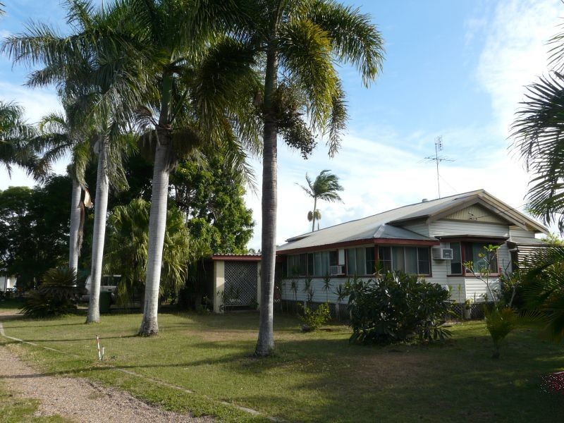 117-119 DRYSDALE Street, Brandon QLD 4808