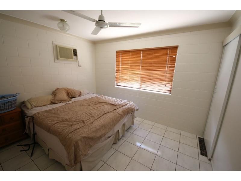 6 MANNINGTON Place, Ayr QLD 4807