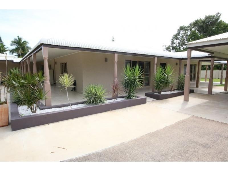 12 HILLCREST Place, Ayr QLD 4807
