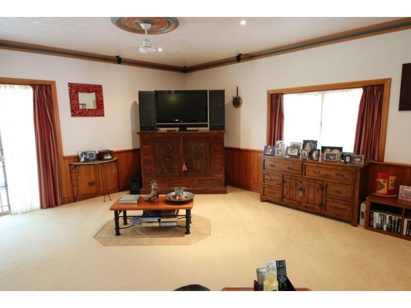 12 HILLCREST Place, Ayr QLD 4807