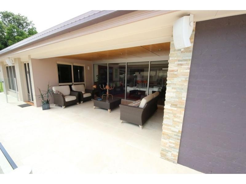 12 HILLCREST Place, Ayr QLD 4807